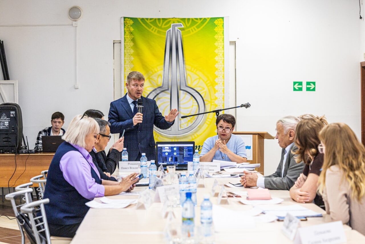 Врио мэра Олекминска Павел Романенко просил не назначать выборы из-за дефицита бюджета и отменил голосование через суд